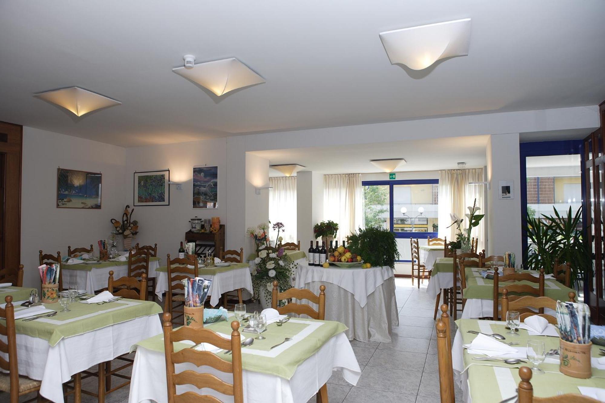 Hotel Splendor Grado Exterior foto